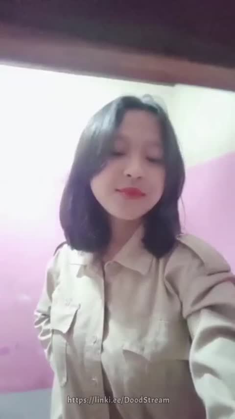 Pratinjau 02. Rara Nadifa Sm¶ Pramuka.mp4